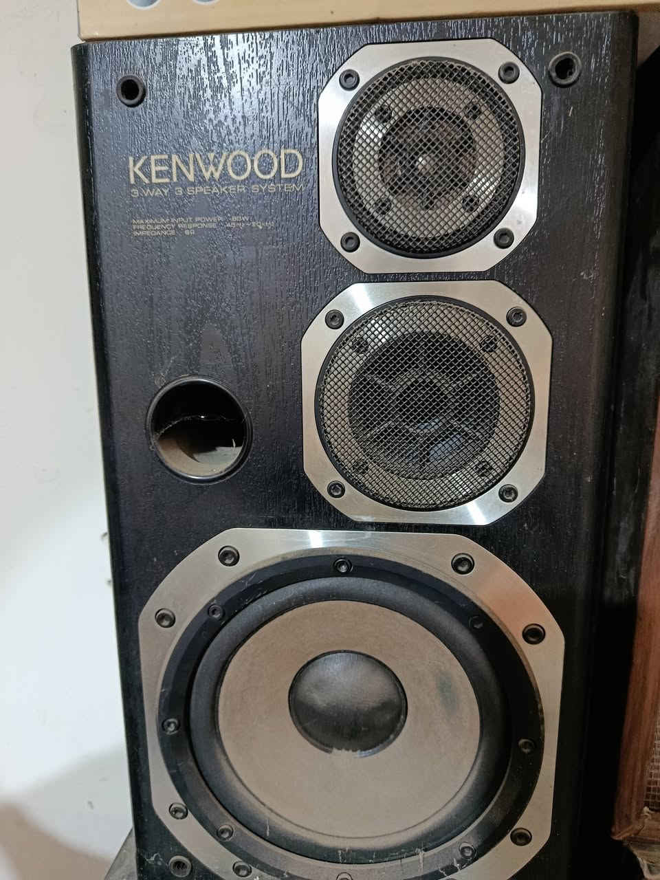 سماعات للبيع ***********عنوان العماره
