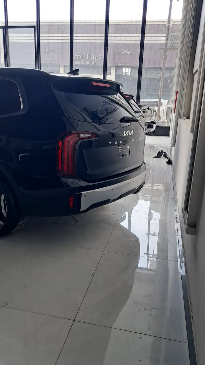 السلام عليكم
للبيع كيا تولرايد  موديل 2024 

وارد امريكي سياره حادثه جاملغ و باب خلفي فقط سياره جديده ماشيه 62 بدون ايرباك  

( وعلفحص وين ميحب المشتري)

( صور الحادث ورقم الشاصي موجوده بلمنشور )

(فول مواصفات 1/1)  

مواصفات:-  :-بصمة تشغيل / بصمة ابواب/ تشغيل عن بعد / كشنات دفئه /اربع انظمه قياده

/ /شاشة كبيرة متصله

حساسات امامي خلفي / المرايات الجانبية شفط

اشارة لد /لايت زنون/تحديد مسار/ شحن وايرليس

رادار امامي وخلفي وجانبي /كراسي كهربائي /كشنات تدفه  نضام ترحيب بل مرايه / كشنات منفصله

للاستفسار الاتصال واتساب على الرقم***********
