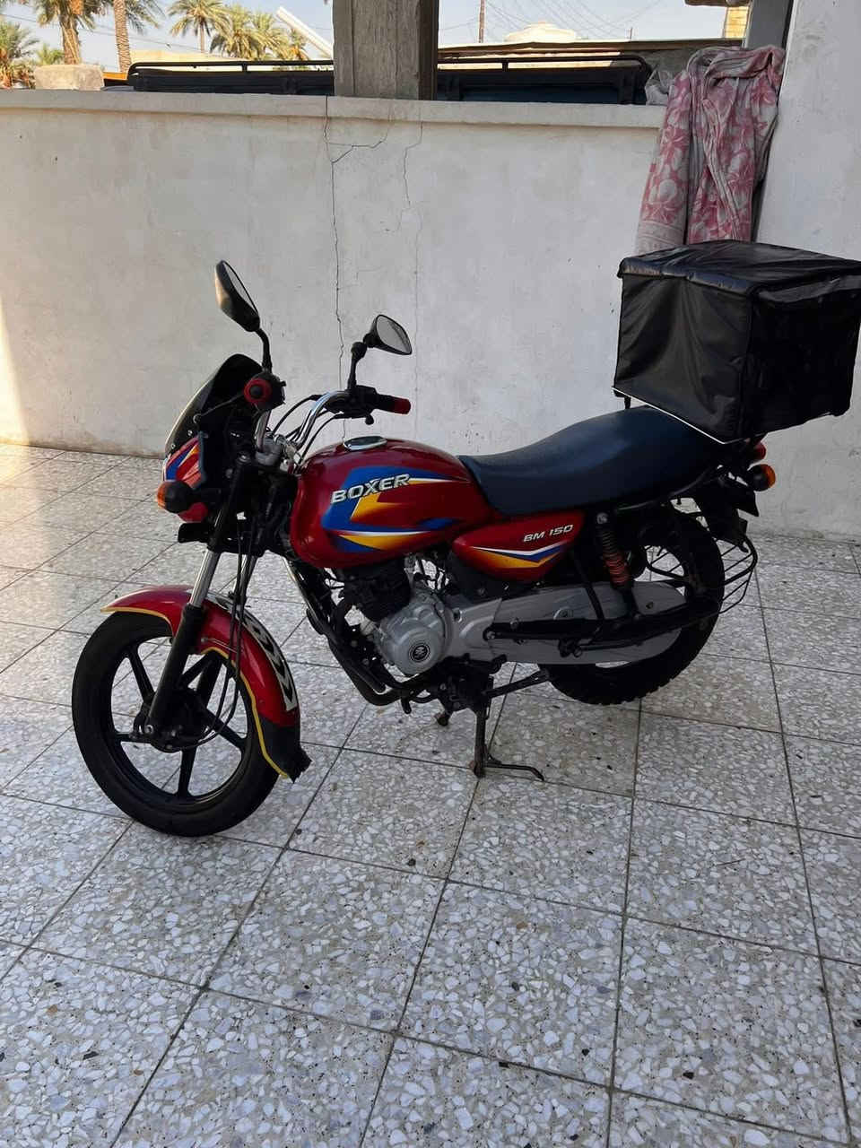 من رخصت الادمن دراجه بوكسر للبيع موديل 2020 نضيفه كلش مكينه مكفوله برغي ما مفتوح بيه تطلع بيه ع باب1250 وبيه مجال ووراق كامل وكمرك مدفوع كبل ترقم وبيه مجال حك الجيه مارجعك للاتصال والاستفسار ***********
