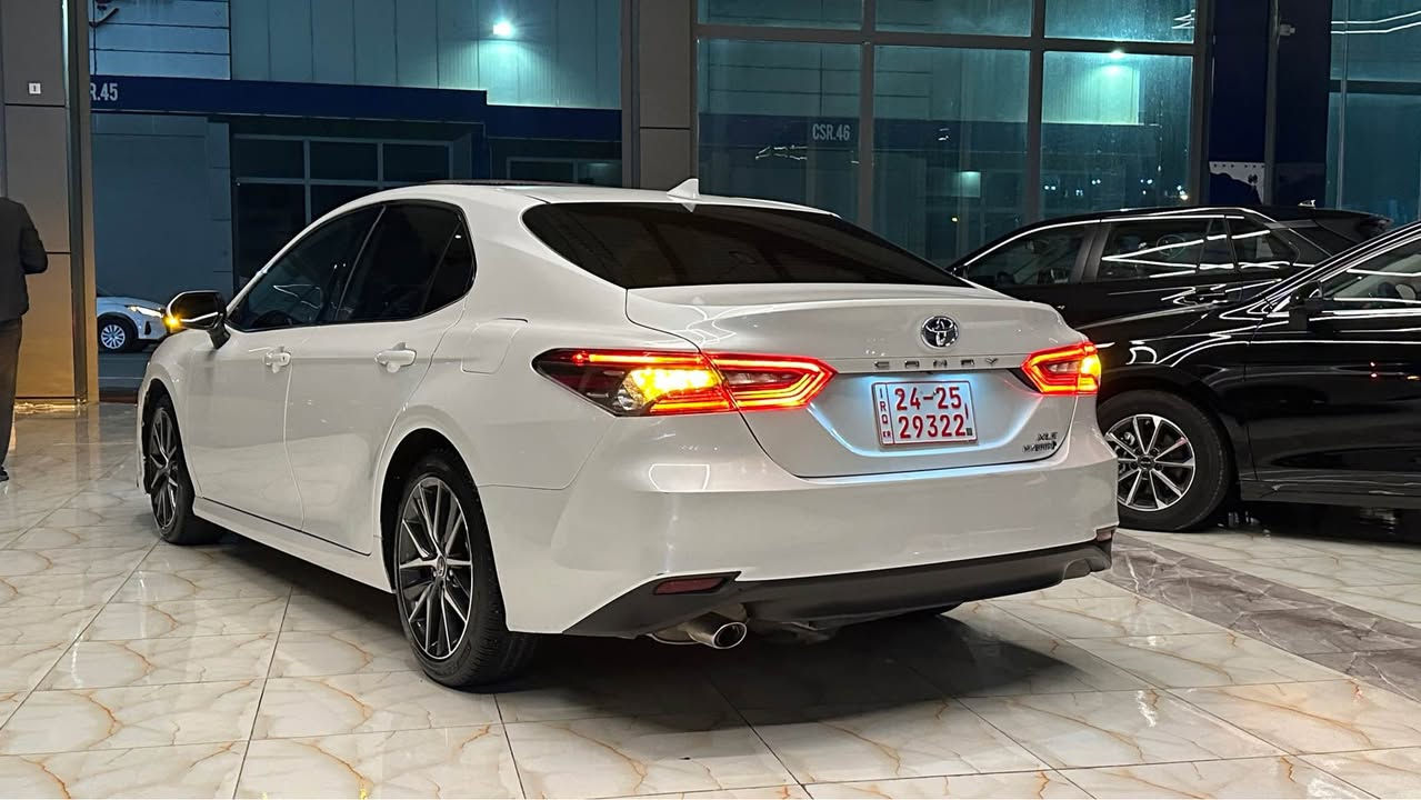 Toyota Camry XLE 2023 
Hybrid 🔋
235$ 
‎فتحة سقف سلايد
‎بصمة ابواب
REMOTE START : تشغيل عن بعد
‎شاشة دشبول ديجيتال
‎شحن وايرليس
‎كاميرا جانبي
‎كاميرا خلفي
AUTO START : اوتو ستارات
AUTO STOP : اوتو ستوب
‎رادار امامي (تحديد مسار)
‎رادار جانبي (نقاط عمياء)
‎رادار خلفي (التحذير من الاصطدام)
‎حساسات 360°
‎حساسات امامي
‎حساسات جانبي
‎حساسات خلفي
‎كشنات جلد
‎كشنات كهربائي
‎كشنات دفئة
‎تحكم استيرن
‎استيرن كهرباء
‎استيرن دفئة
‎تبريد لمس
‎تبريد مركزي
‎مراء شفط كهربائي
‎صندوق شفط كهربائي
‎لايتات ليد عدسة زينون 
***********
Duhok أربيل, العراق
