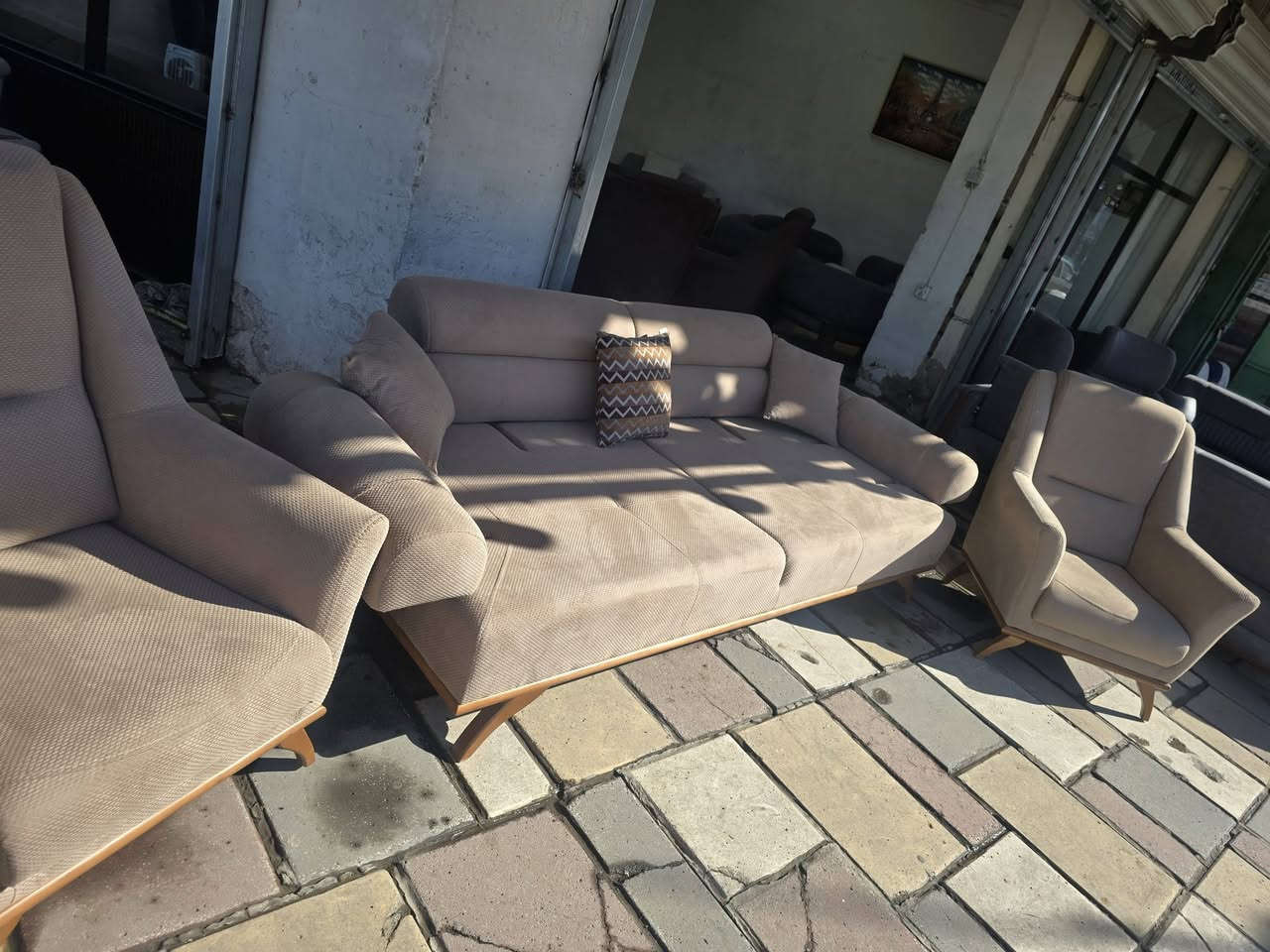 نص تخم تركي ماركه مودا سوفا الاصلي خشب فريم كامل اجسر حمايه اضافي سفنج سوفت طبي  عرض خاص *********** واتساب فقط
