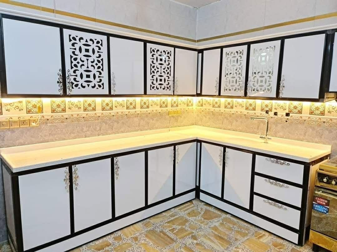 معمل المنيوم الشمس للكاونترات والديكورات الحديثه والابواب والشبابيك والمحجرات😊😊😊
يقدم لزبائنه الكرام ارقى واجمل التصاميم وبأنسب الاسعار ويوجد لدينا استبدال الكاونترات القديمه بكاونترات حديثه مع فرق السعر
ما عليكم سوى الاتصال على الرقم التالي 
*********** واتساب ☎️
العنوان/ميسان قرب /المحموديه /قرب الكنيسه
(((ارضاءكم غايتنه)))
لسنا الوحيدون لكننا الافضل دائماً🧿 عمارة, ميسان

