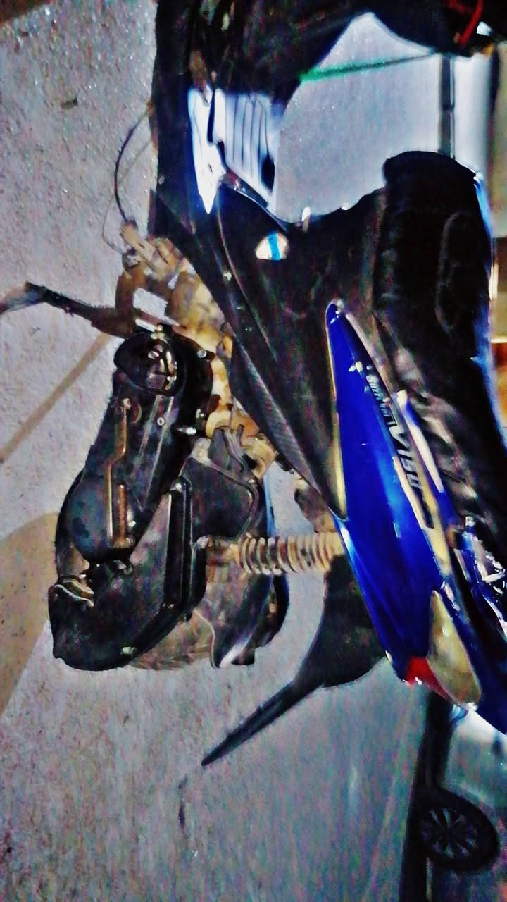 السلام عليكم دراجه ادرس تشتغل سلف مكاني بغداد سعرهه 175
*********** واتساب
