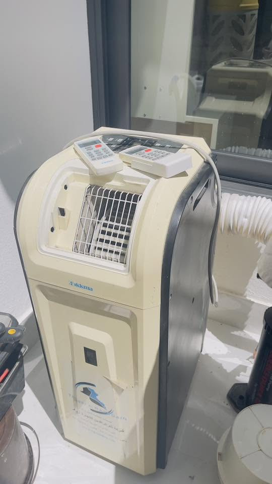 للبيع سبلت متحرك شغال اصلي موجود اجهزة التحكم مالاتها مابيها اي نواقص السعر 80 الف
واتساب ***********

