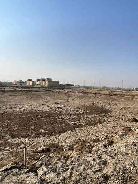 لسلام عليكم ربع دونم للبيع سند 25مساحتها625 العرض25 النزال12.5 مكانها حي الزهراء الفتحه الثالثه للاستفسار الاتصال***********
