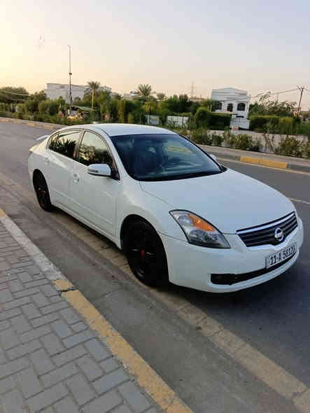 السلام عليكم
نيسان التيما 2008 خليجي محرك اربعه سلندر 2500 اقتصادية جدا جدا شلعتها ممتازه كير محرك تمام تبريد باتري جديد شاشه كامره دواره دوشمه جلد كاعيات اصليه بصمه تشغيل بصمه ابواب سستم سماعات بوز اصلي ضربتها جاملغ خلفي مصبوغه عام لغود شواصي مكفوله تكم قماره  مكفوله رقم بغداد دولي انكليزي باسمي تحويل مباشر عنواني بغداد قرب العاب السيديه السعر 67 وبيها مجال 
***********
