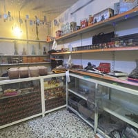 محل للبيع • حي الوحدة • مواد نركيلة