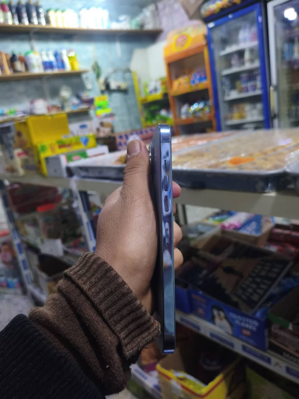 ايفون 13برو ماكس 
ذلكره 256
البطاريه 100مبدله احسن نوعيه 
الجهاز عربي شرق اوسط 
بدون ملحقات 
سعره 710


**إذا كنت صاحب هذا الإعلان وتريد حذفه لأي سبب، رجاءا أرسل رسالة إلى الدعم الفني**