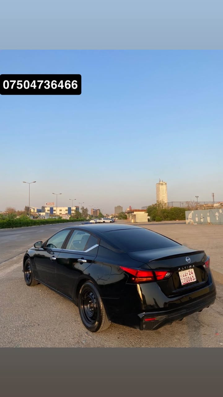 نیسان التیما مۆدێل ٢٠٢٢ 
مواسەفات S 
٢٣.٠٠٠م 
سەیارەکە جێ جێ سبوخی هەیە دەفرۆشم حام نەبی حیزام نەبی
سەقفی تۆزێک تەحدیلە بێ سبوخ بەشەرت 
رەقەم کاتیە هێشتان رەقەمم نەکردوە بە شەرتی رەقەم دەیفرۆشم فحس و هه زه ى لؤ كرايه✅
موشتەری تەلەفۆن بکە جوابی نامە نادەمەوە
سەحری ١٠2$ 
***********واتساب📞
هەولێر 📍 أربيل, العراق
