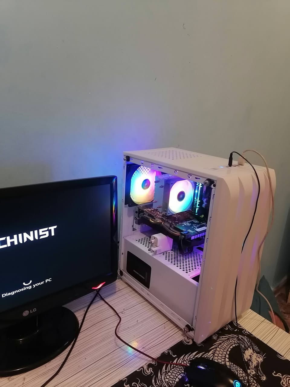 سلام عليكم بي سي للبيع
مواصفات: 
معالج زيون e5 2670 v3 
مذربورد x99 
كرت شاشه rx580 
رام 16كيكا قطعتين سرعتهم 3600 براند هايبركس رجب 
تخزين M.2 256gb 
HDD 1T 
باورسبلاي 650
وياها شاشه الله ويعلم شكد حجمه بس 75 هيرتز ووياها كيبورد وماوس ريد دراگون ووياها قطعه بلوتوث ووايف و مقوي همين 
سعره 450 و بي مجال قليل


**إذا كنت صاحب هذا الإعلان وتريد حذفه لأي سبب، رجاءا أرسل رسالة إلى الدعم الفني**