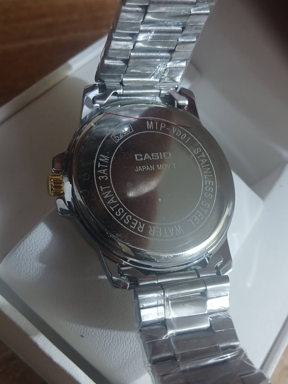 باله ساعه كاسيو  منفذ يومي كوارتز طلعتلي بهذا الشكل لون مميز ونادر مع علبته الاصليه بالعافيه الي ياخذهاا
يوجد توصيل كافه محافظات العراق 

السعر مع التوصيل 30 الف بيه مجال للشراء


**إذا كنت صاحب هذا الإعلان وتريد حذفه لأي سبب، رجاءا أرسل رسالة إلى الدعم الفني**