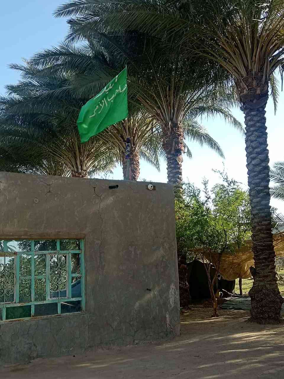 السلام عليكم ارض طابو زراعي سند25 لبيع 3دونم وبيهه بيت
كافه الخدمات متوفره نهر بصفهه شارع ٨ متر
مزروعه اشجار وحمضيات ونخل بيهه
العنوان طريق كربلاء نجف عمود 258 وتنزل قرب طريق العلماء 
ايي استفسار اكثر 
***********
