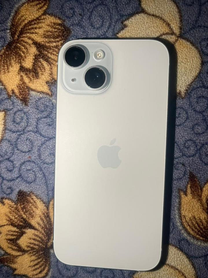 ايفون 15 العادي مكفول بطارية 88 دبل سيم كارت ذاكرة 128 ملحقات كاملة كارتون وكيبل 625 وبيك خير وتدلل


**إذا كنت صاحب هذا الإعلان وتريد حذفه لأي سبب، رجاءا أرسل رسالة إلى الدعم الفني**