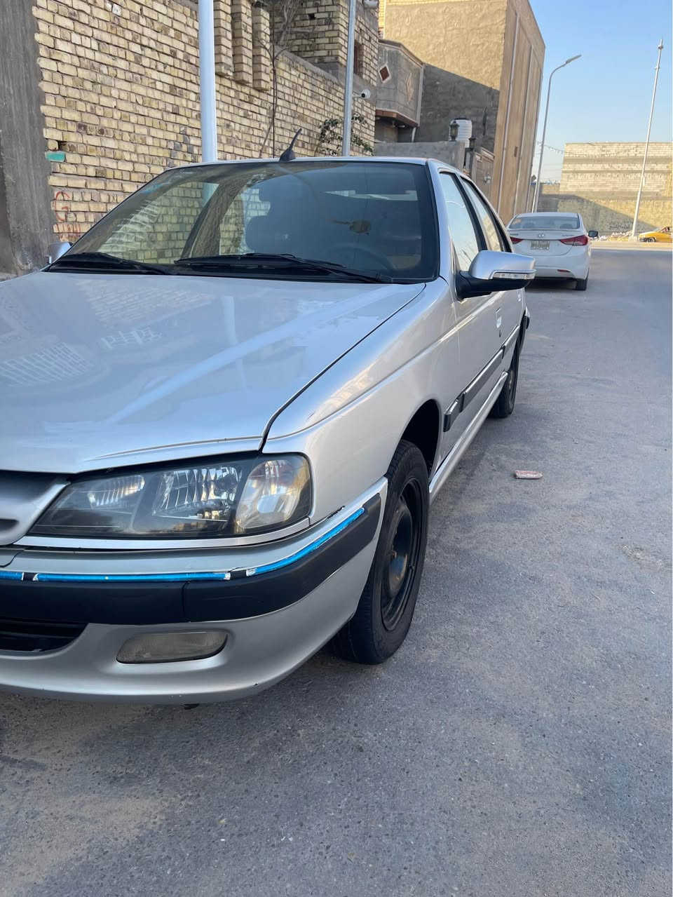 السلام عليكم  
للبيع بيجو بابل موديل 2024 كفاله عامه من الضربه والصبغ والتبديل عدا طخه بسيطه بخشم الجاملغ 
السياره بدون اي نقص جديده وجاهزه للأخير 
كامرا 
مضخم + اضائه داخل الصندوك 
وباقي الموصفات معروفه 
حداده ومكينه وگير وتبريد وكهربائيات كلها 100/100
بأسمي رقم بصره هزه وسنويه توه مجدده ل2030 
السعر 78 🔒
العنوان البصره الزبير 
*********** البصرة, العراق
