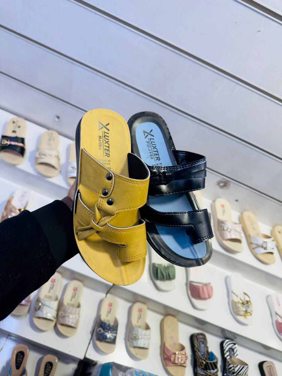 شحاطة طبي درجة اولى.. تركي 
شبابي ... ولادي ... طفل ... 
سعر الدرزن الشبابي32 الف. 
سعر الدرزن الولادي 30 الف. 
سعر الدرزن الطفل 28 الف.  
*كمية محدودة. متوفر كل الالوان
🚛يوجد توصيل لجميع المحافظات. 
https://t.me/wadq_g99


**إذا كنت صاحب هذا الإعلان وتريد حذفه لأي سبب، رجاءا أرسل رسالة إلى الدعم الفني**