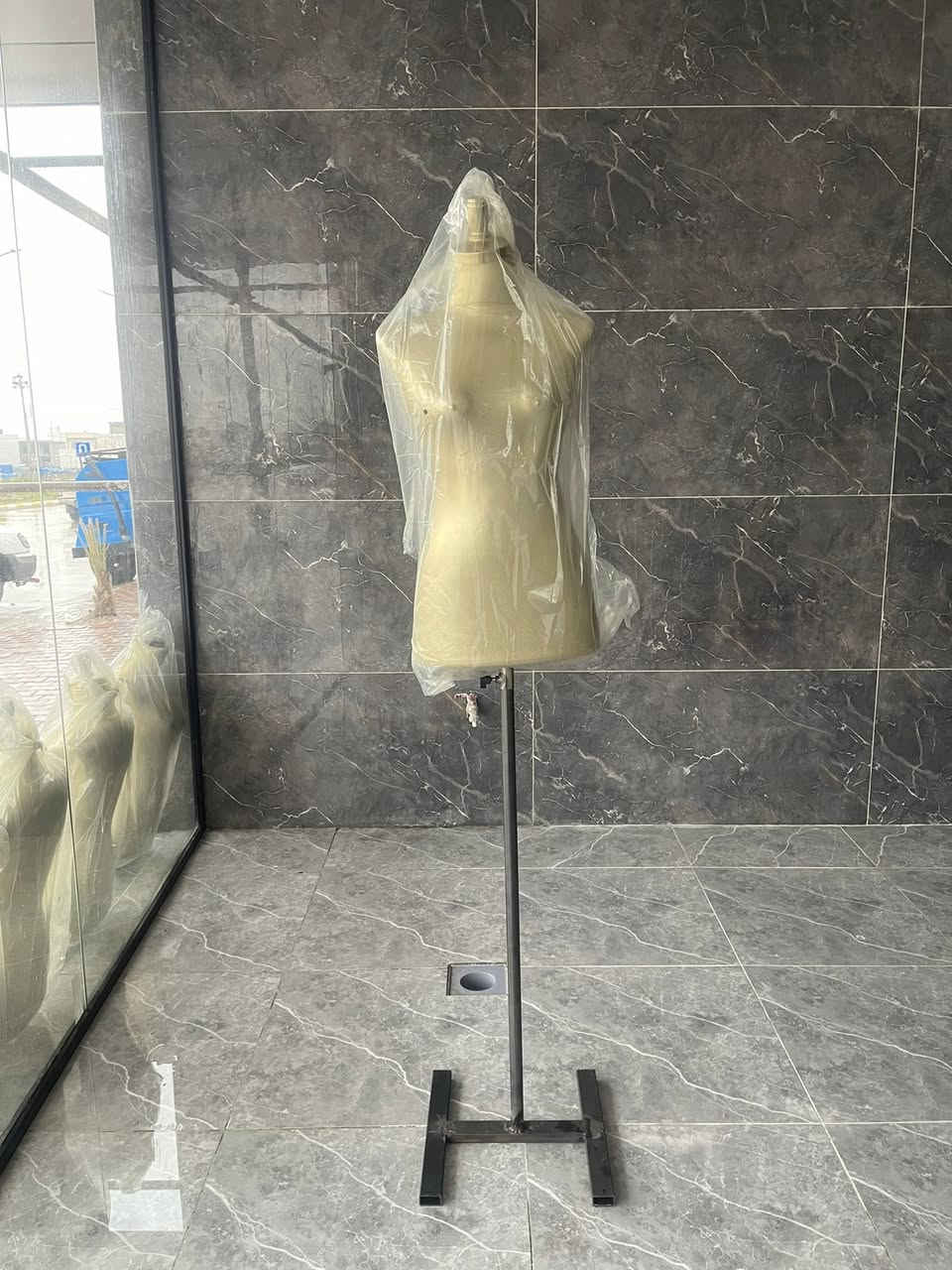 بوكى تازه ى پلاستيك قياسى  ٣٨نرخى ٢٨٠٠٠هه زاره قياسى ٤٢ پلاستيك نرخى ٣٥٠٠٠هه زاره شونمان ده ربه نديخان كه ياندمان هه يه واتساب وفايبه ر ***********نامه بنيره
