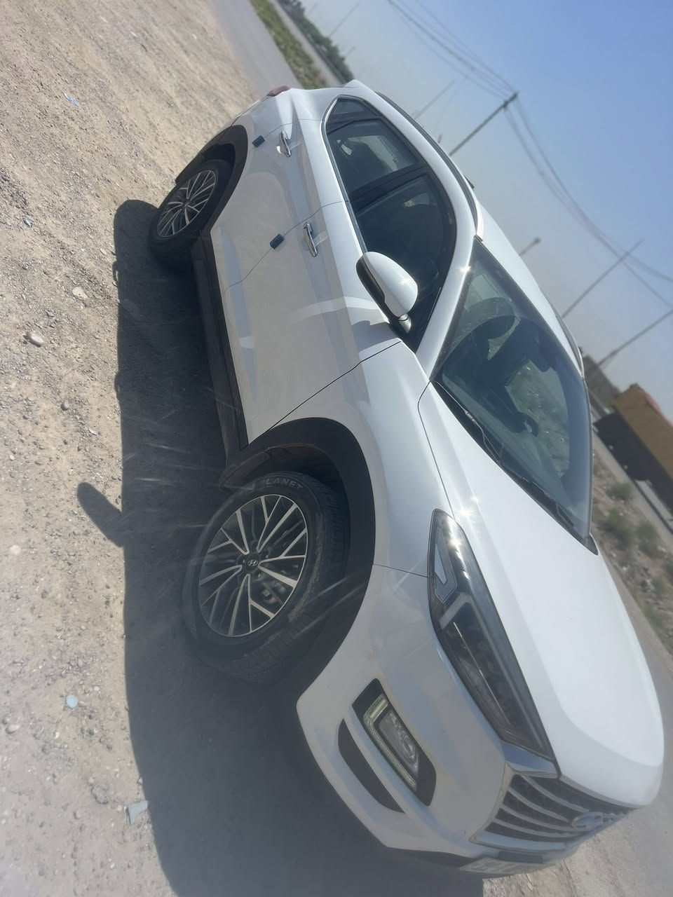السلام عليكم توسان 2019 خليجية السياره شركة الكاصد فوال مواصفات عدا البنراما سياره ماشيه 82 جديده بمعنه الكلمه بيه شخط شبر بل باب الخلفي وعابر ع جاملغ شبر مسوينه وباخينه وبيه تكشر ب البنيد اقل الشبر  الباغي كفاله عامه ع سونار محرك وكير صدر امامي وخلفي كله ع شركه مكان السياره بغداد أبو غريب السعر ١٧٨وبيه مجال رقم الهاتف 
  ***********/ ***********
