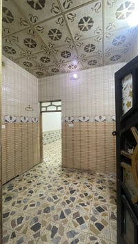 ام غربه • ١٠٠م • معاملة كاملة