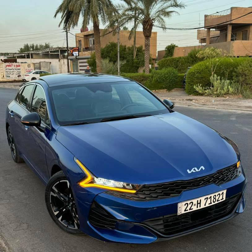 السلام عليكم للبيع k5 موديل 21 ماشية 66 بدون ايرباك جيتي لاين فول السعر 165 وبيهة مجال مكان السيارة بغداد الشرطة الخامسة *********** بغداد, العراق
