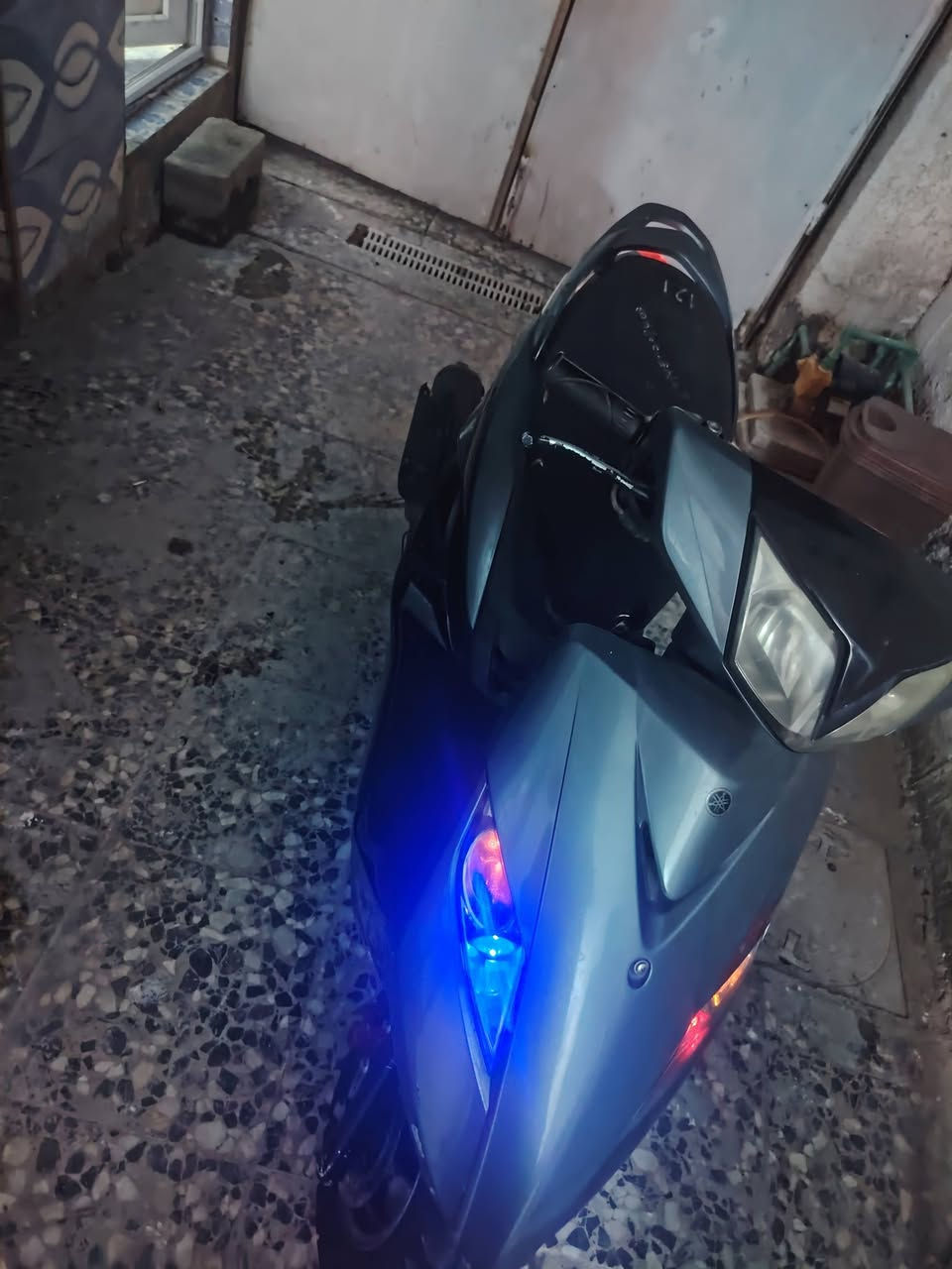 ماكس ثعلب GTR.
دراجه ماكس ثعلب 2009 كابريتر رمبه استخدام شهر  اي نقص مابيها كلها شغاله نگره سلف كله شغال كفرات بلادي غراضها كلهن بلادي الدراجه نضيف دراجه بصور
معروضه ب 8 وبيها مجال مستعجل ع البيع
مكلف بنشر رقم صاحب الدراجة
***********
