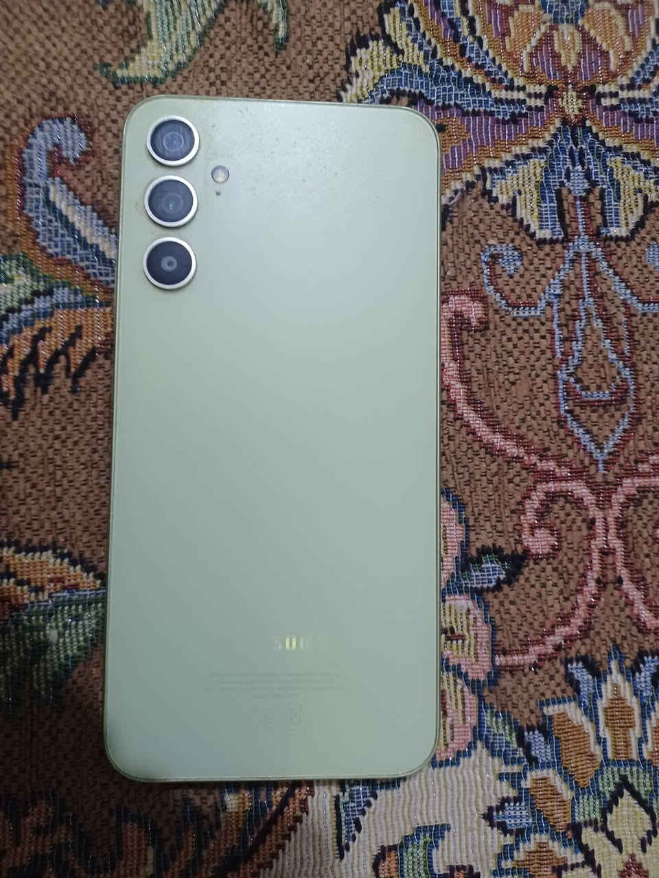 السلام عليكم
للبيع فقط ، سامسونج a34 5g ذاكره 128 ، نضافته 99% الجهاز جدًا نضيف واستخدامه على ايد وحده غير معرض للخدوش وللكسر وللتصليح ، قطعه نضيفه حيل وتكدر تفحصه وتاخذه وين ماتروح ، السعر  300 مكاني  بغداد  الشعب 
لاتستفار 
***********
