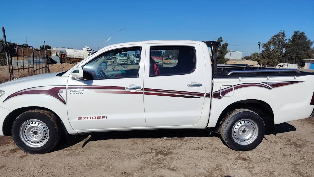 فلاونزة 2006 كير عادي
رقم بابل
شاشة
كامرة خلفية
هزة جديدة
بأسمي
السعر 135
المكان بغداد المعامل شارع السياحي
الرقم ***********
