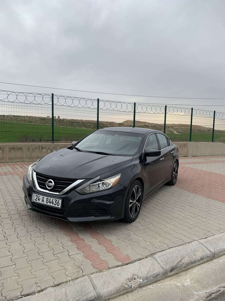 التيما 2016
سياره حيل نصيفه 
سياره 7قتعه سبخ 
گرو محرك شرت 
سياره تحويل شرت 
ماشيه 166الف
مكان دهوك 
سعر 100وره قه 
رقم موبايل ***********
