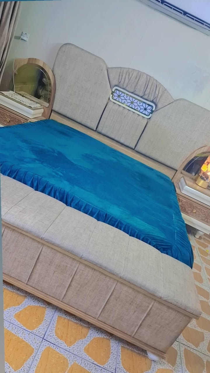 غرفه تركي باب اول كلش جديده وجرابي ٢ نفر الشراي فقط يدخل خاص


**إذا كنت صاحب هذا الإعلان وتريد حذفه لأي سبب، رجاءا أرسل رسالة إلى الدعم الفني**