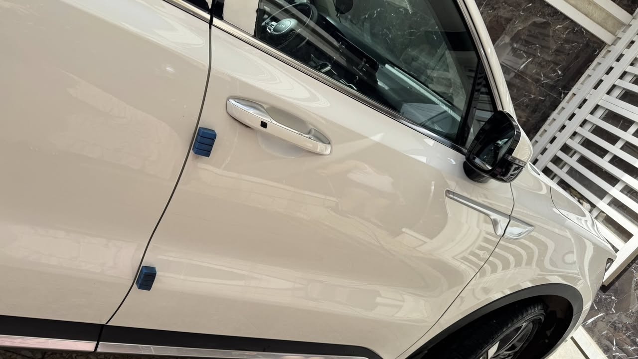 سلام عليكم ...

كيا سورنتو ٢٠٢٣ خليجي السياره ماشيه ٦٤ الف حقيقي نص مواصفات العاديه مال سورنتو 
بصمه تشغيل 
بصمه ابواب 
تشغيل عن بعد 
جنطه كهرباء 
حساسات امامي وخلفي 
ويل ١٩ كروم 
شاشه تدعم ابل كار بلي 
اشاير مري 
مري قابله للطي 
٣ قطع تبريد 
٧ راكب 
سايد بريك بصمه 
كير ماوس ٨ سرعات 
المكينه ٦ سلندر ٣٥٠٠ cc
السياره كفاااله عااامه من صبغ فقط تبديل جنطه نفس لون وكااله فقط وباقي مكفول 
السعر ٢٧٠ وبيها مجال 
***********
