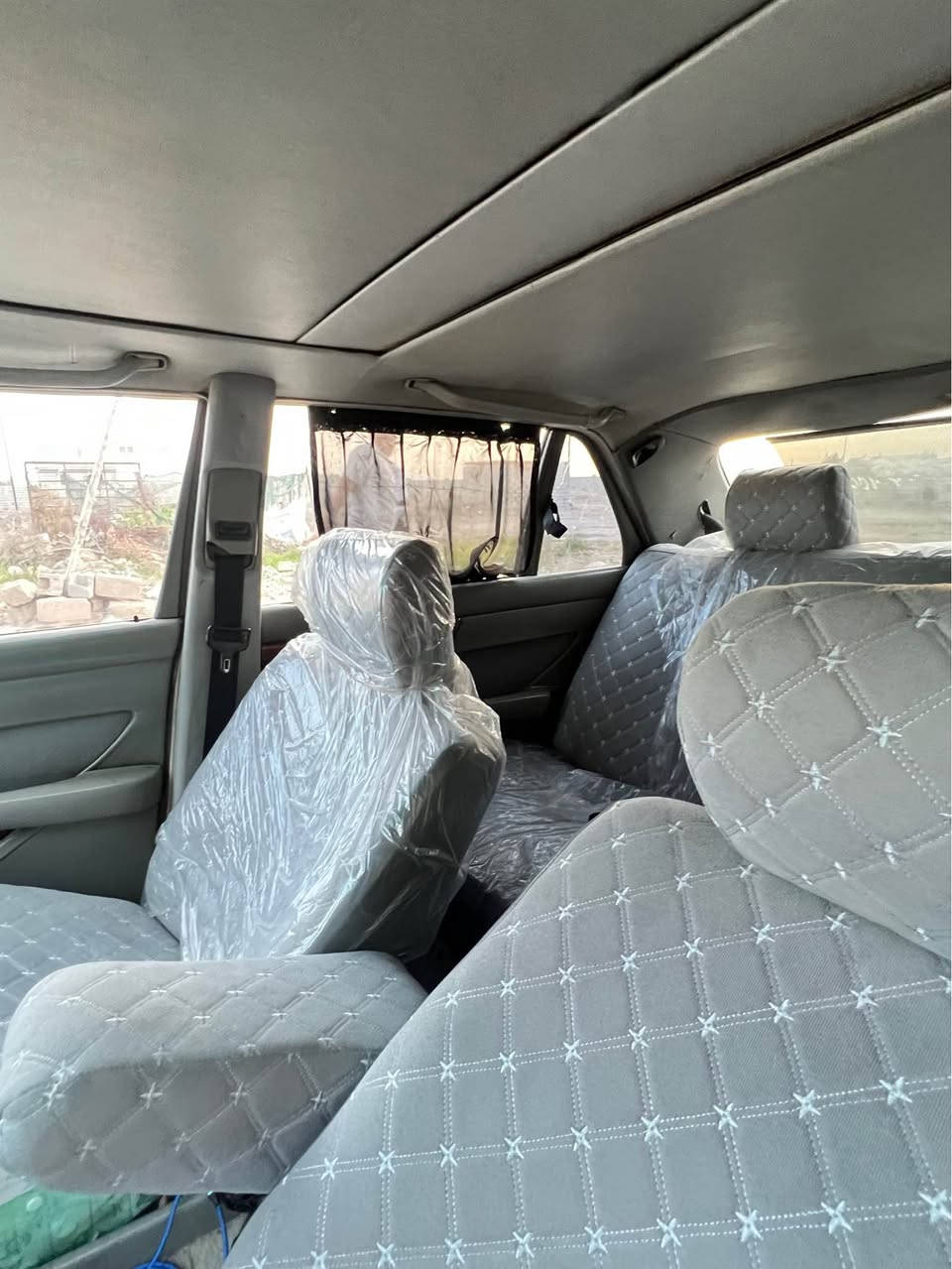 مارسدس جامبو موديل1988///560SEL
لون حبري 
*كفاله عامه من الصبغ عدا قطعه وحدة وبدون ضررر شرط 
*رقم بغداد  بأسمي هزة جديدة سنوية نهايه٢٦ 
*مكينه  وكير كفاله محور3000 ديلكو ( صار شهر من بدلت مكينه)
*تخم تاير
*حداديه اماميه خلفيه جديده
*تدفئة تبريد فول
*كشنات كهرباء
*ستيرن كهرباء
*بردة خلفية بلاد(كهرباء)
*تدفئة بالكشنات
*دبل هورن 
*سلايت
*ريمونت وسنتر لوك البلادي
*ادامه كامله من( تخم بلكات وتخم نوزلات وفيتبم كله جديد مبدل) 
*كهربائيات كلشي بيها يشتغل 
*ماناقصة اي شي الحمدلله
*للبيع او مراوس حسب القناعة السعر60 بيها مجال بسيط
*كل التفاصيل مذكوره اقراهن واتصل
 (ميعجبك تلكه الاحسن ان شاءلله)
*مكاني ديالى بعقوبة/*********** بغداد, العراق
