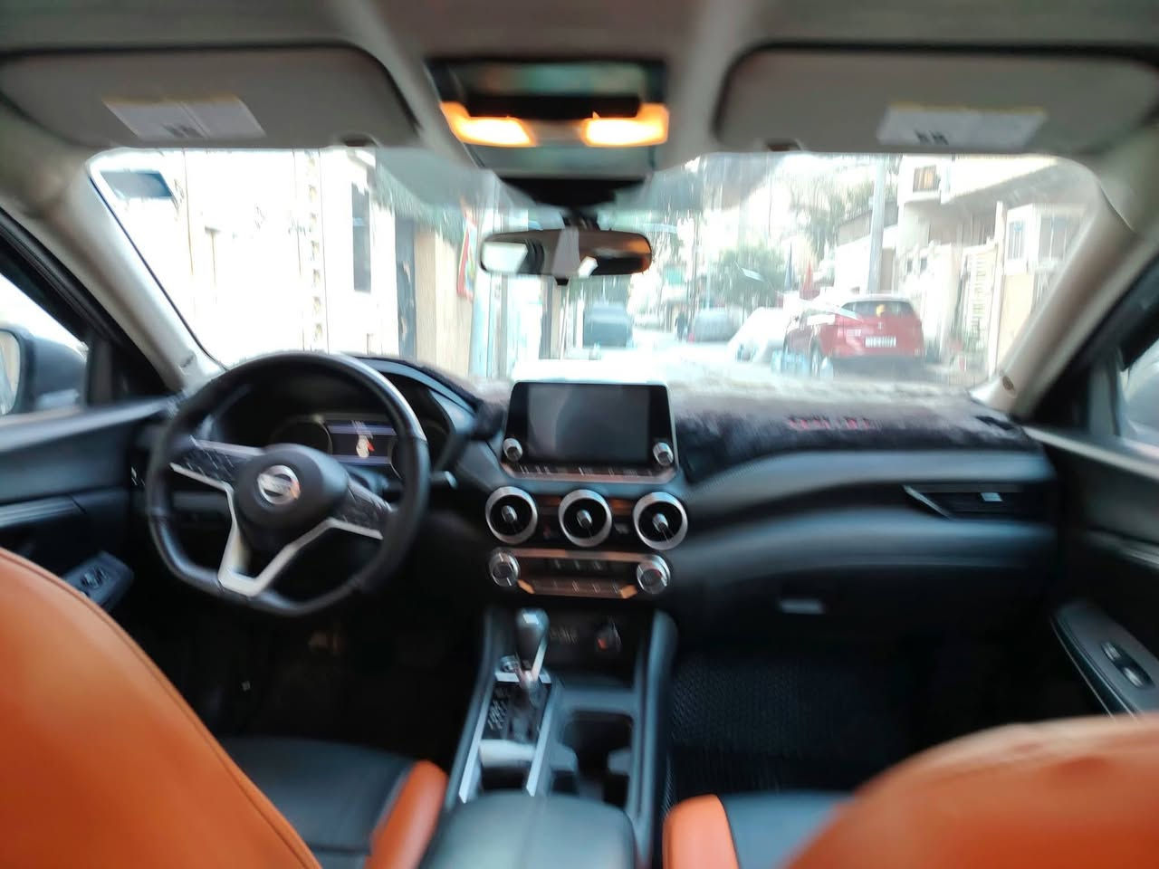 السلام عليكم ورحمة الله وبركاته 
سنترا موديل 2022 Sv
كفاله من ضربة ومن صبغ 
تقرير حرق كلش بسيط بطانه الباب شوية من كشن
رقم بغداد دولي باسمي 
مكاني بغداد 
***********
143
