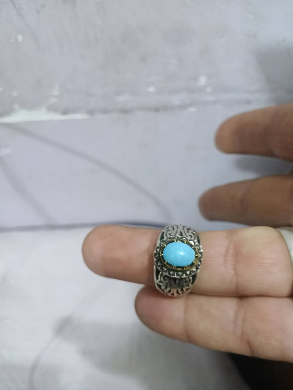 السلام عليكم ورحمه الله وبركاته 
لبه فيروزي نيشابوري قديم زركه صياغه ثقيله حجم 20 21


**إذا كنت صاحب هذا الإعلان وتريد حذفه لأي سبب، رجاءا أرسل رسالة إلى الدعم الفني**