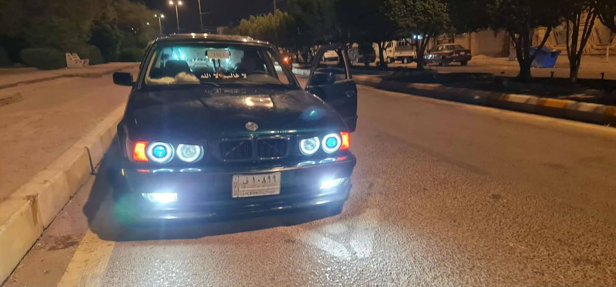 بي إم دبليو 525 مسكر فانوس موديل 1993 محرك وكير تمام حداديه وطخم تاير السياره جاهزه من كلشي فقط تبريد عاطل السعر 45 وبيه مجال بيع او مراوس مكاني ميسان متواجد ماسنجر واتساب اتصال ***********
