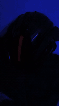 السلام عليكم 
قناع للبيع ماركه ✅
جديد وبيه تشغيل نشره عريموت🖲️
مكان ابو غريب خرنابات 🚩
موجود توصيل كافه المحافظات 🚚
*********** وبي واتساب
سعر ب50 قفل
