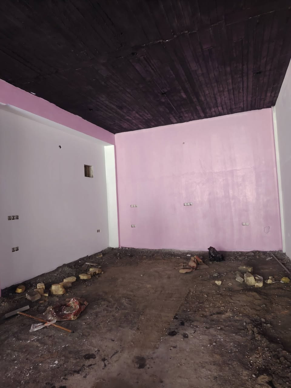 صبغ درجه اولا بسعر مناسب تنضيف شبابيج وصبغ الصباغ مهند ناصر ***********
