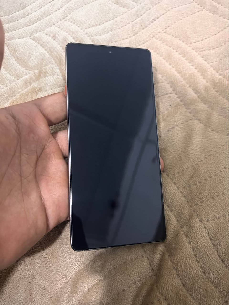 السلام عليكم عندي جهاز مرتب 
اسمه TECNO CAMON 40
ذاكره256
عشوائيه 8+8 يعني 16
بطاريه 5200
جهاز مرتب مبدل كامره اماميه وضهر 
سعر 170 نهايته
بدون ملحقات 
مكاني كربلاء حي نصر قرب ملعب كربلاء دولي 
رقمي ***********  بي وتساب كربلاء, العراق
