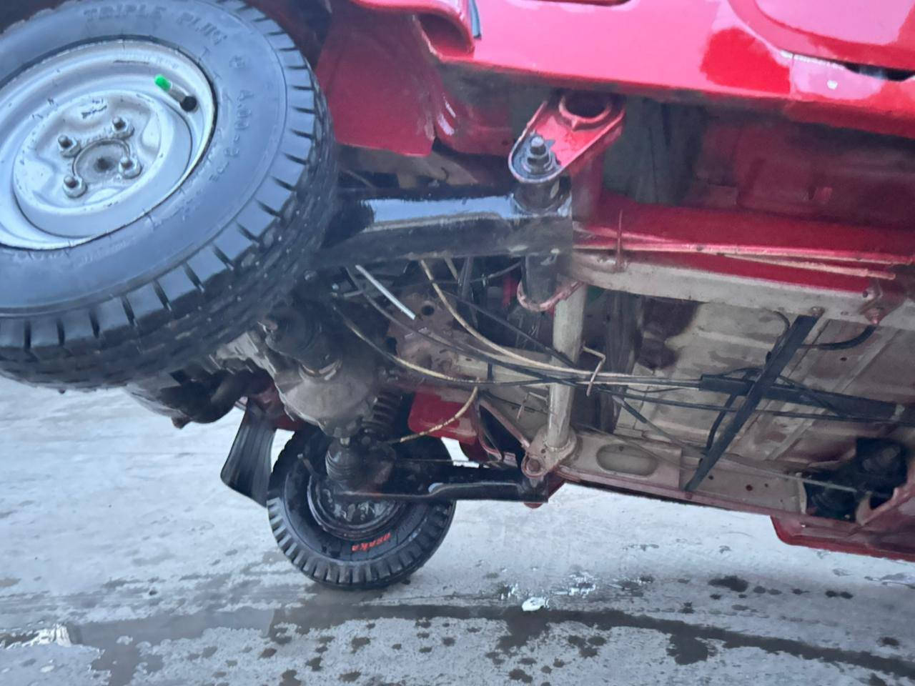 السلام عليكم تكتك للبيع مرقمه كامله بسمي موديل 2021 السعر 8500 رقم الهاتف ***********
