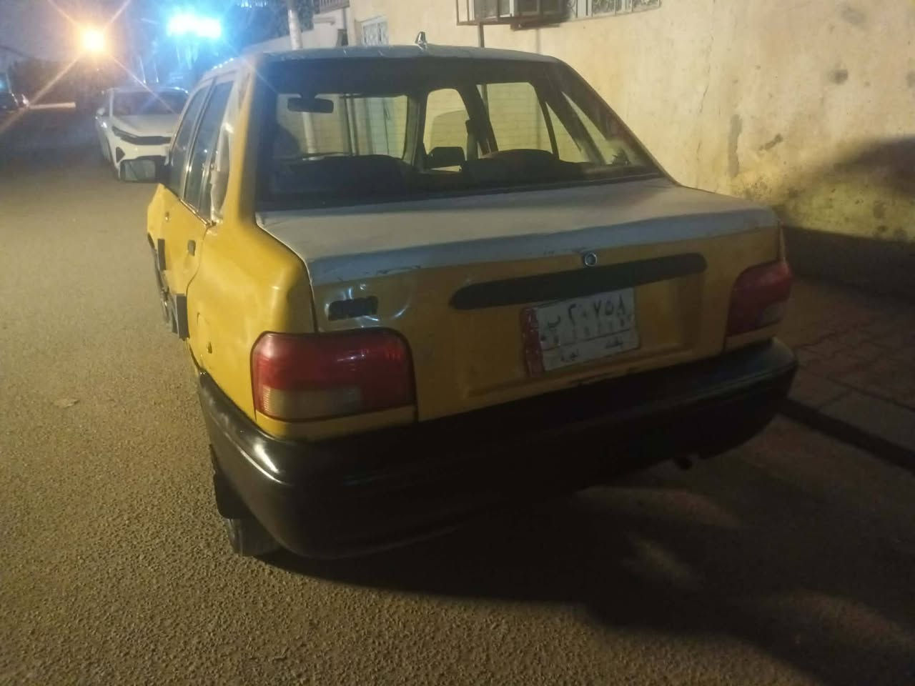 سايبه ١١ رقم بغداد  سنويه عظم كير محرك جدد ستوني شادلها حداديه تخم تاير باتري سلف دينمو كهربائيات كلها جاهزه ترايك للبصره السياره راعيها مسافر اكاتبك سرقه وعشائر السعر ١٢ بيها مجال حك الجيه للاستفسار ***********
