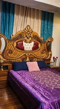 غرفة خشب • نظيفة • ٧ قطع