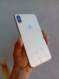 آيفون XS ماكس • ٦٤ • بطارية ١٠٠