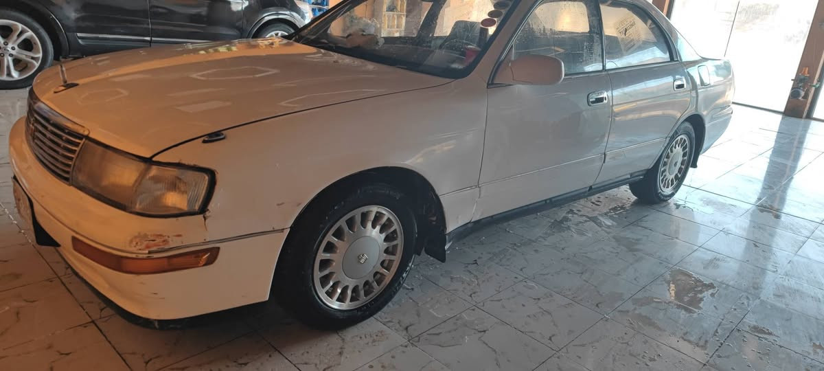 السلام عليكم بطه متصل موديل 92 رقم قادسيه مكفولة من الگصه ونقل الجثه والعيب الشرعي مكينه الفين ونص كير خير من الله تبريد جديد تخم تاير جديد باتري جديد شرط المداور السعر 58 او بيه مجال مكان كوفه شارع المطار للستفسار ***********
