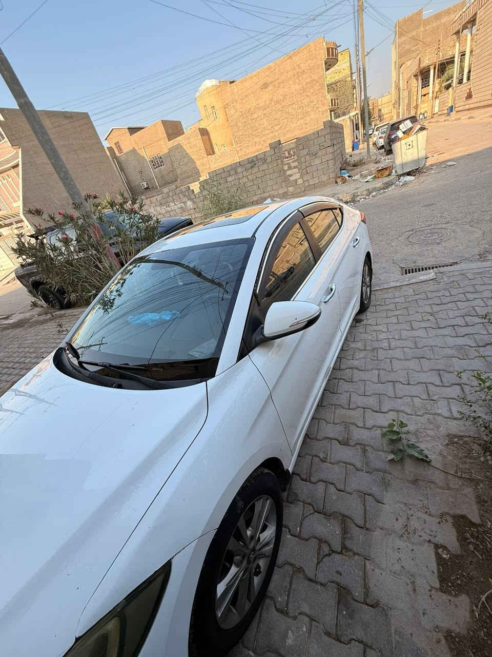 الانترا للبيع في البصره السياره بيها طخات اموضحه بل فحص بسيطه او تكحيل مديل 2017 رقم الهاتف ‭٠٧٧٧ ٠٩٢ ٢٧١٤‬ 
سعر السياره128$ فول مواصفات خليجي
