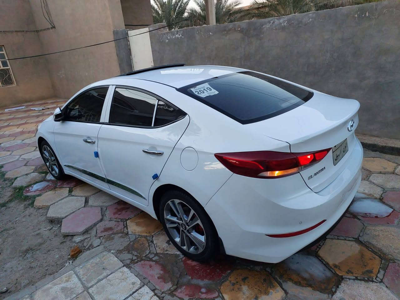 سلام عليكم النتره سوبر 2019 رقم اربيل بسم شركه تريد وكاله تريد تحويل سياره مكفوله كفاله وضع شركة فول مواصفات السعر 155 بيه مجال بصيط الشراي يتصل غير متواجد عل فيس الرقم ***********مكاني نجف ناحيه الحريه
