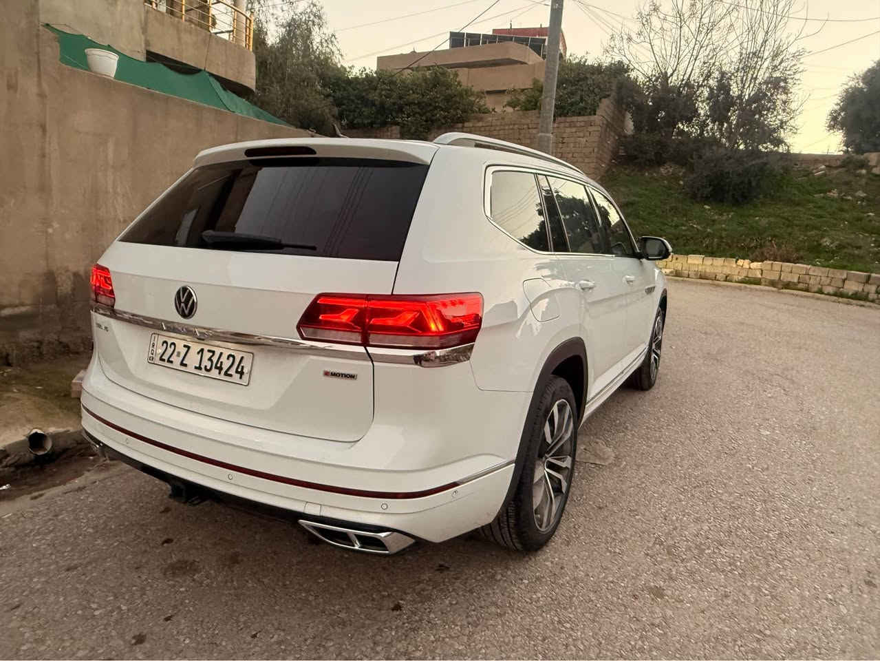 اطلص موديل 2022 فول فول مواصفات sel جاملغ صبغ بدون دواخل وبدون ائرباگ وشبر صبغ بالباب السايق اهنا صبغنا بالعراق محرك سته سلندر السيارة مال بيت وبسمنه السيارة والسعر   32$ رقم تليفون *********** أربيل, العراق
