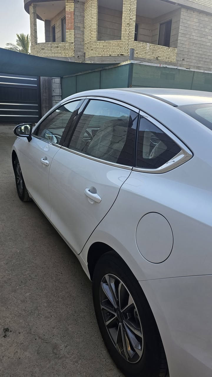 BYD دستروير 05 ماشيه ٦٠٠٠كم مكفوله بدون اي ضرر 
الرقم : ***********
