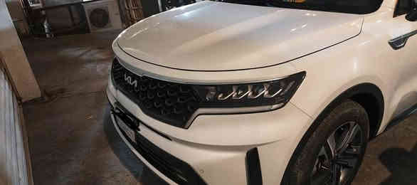 سورنتو خليجي موديل ٢٠٢١
فول مواصفات
رقم بغداد 
مكينة ٦ سلندر
٧ راكب
تبريد ٣ قطع
بانوراما 
جنطة كهرباء
سايد بريك بصمة
كير ماوس
وضعيات قيادة ٤
بصمة 
مقاعد كهرباء
مقاعد جلد
ماشية ٨٩ الف

رايدها ب ٢٥٠ ورقة وبيها مجال 

***********
