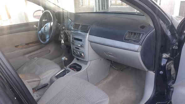 سلام عليكم  سياره بيع مروس
سياره بونتاك 
موديل ٢٠٠٧ 
سنويه لل٢٨ 
مكينه كورله نحله
رقم ديالى 
بيه ٣ قطع تبديل بدون دواخل 
للإستفسار اتصل عل رقم ***********
