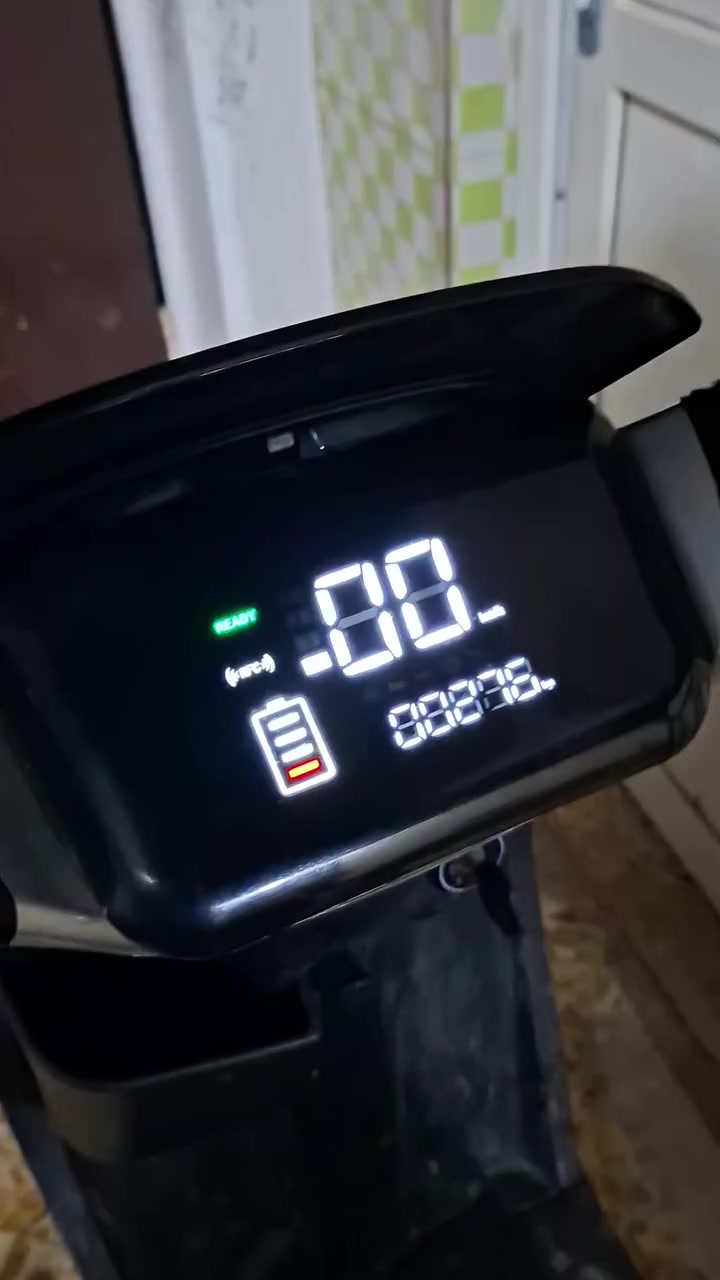 السلام عليكم للبيع دراجه 318 دراجه اخت جديد مواصفات الرجوع للخلف دبل اشاره  شكل لايت رماش بريكات امامي خلفي ديسك لمعرفه السعر التواصل على الخاص


**إذا كنت صاحب هذا الإعلان وتريد حذفه لأي سبب، رجاءا أرسل رسالة إلى الدعم الفني**