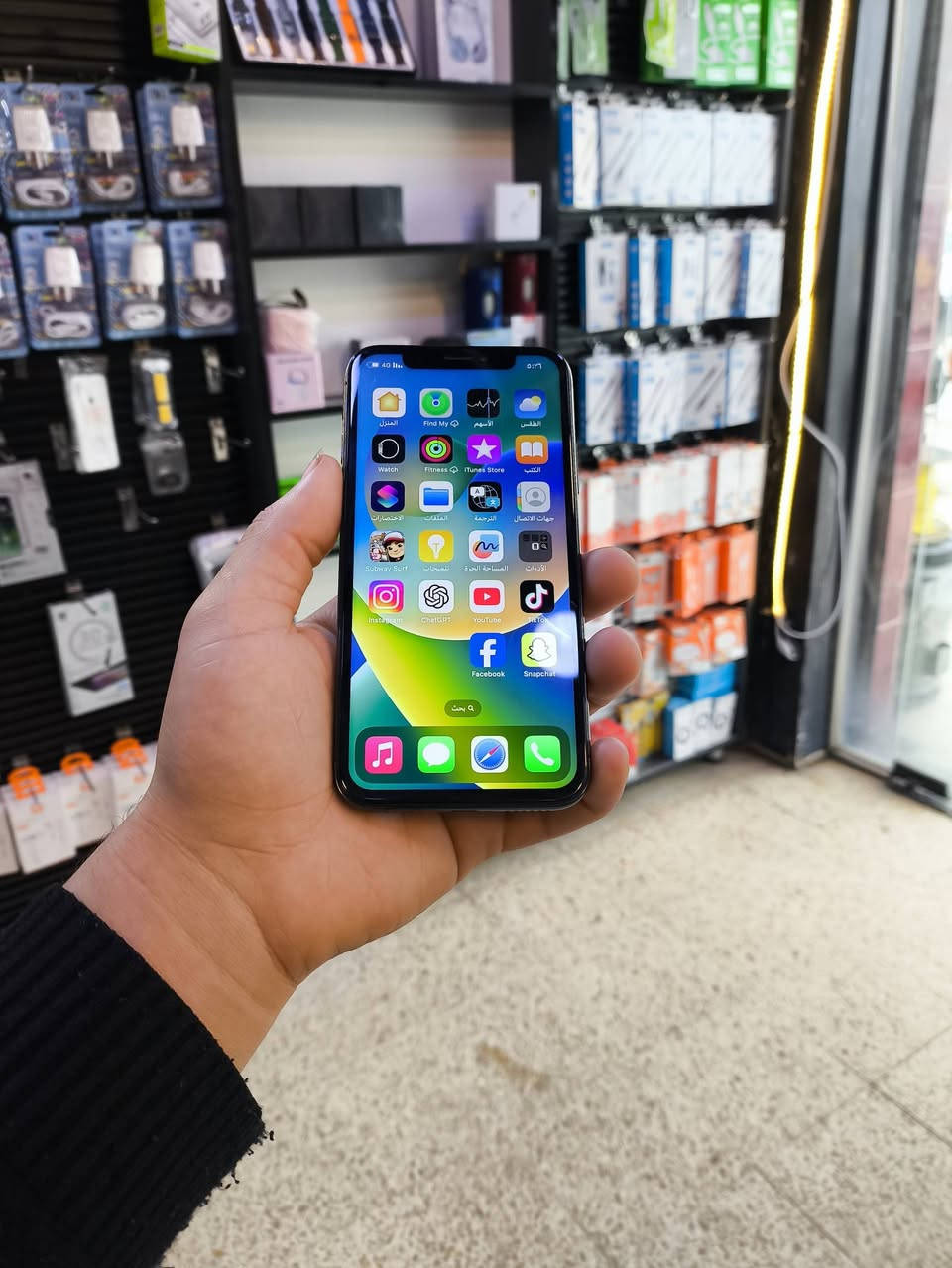 📱 ايفون X للبيع
🔹 السعة: 64GB
🔹 البطارية: 100% (مستبدل أصلي)
✅ الجهاز شغال بالكامل بدون أي مشاكل
✅ تك سيم شغال طبيعي
✅ الكاميرات شغالة وتصويرها حلو
✅ الصوت واضح وعالي
✅ الهزازات شغالة
✅ الشاشة أصلية مستبدلة (تحويل) بدون مشاكل
⚠️ ملاحظة: الظهر مفطور لكن ما مأثر على الاستخدام
💰 السعر: 115 ألف (قابل للنقاش البسيط)
📍 الموقع: موصل – الأيسر
📞 للتواصل: خاص أو اتصال مباشر
***********
