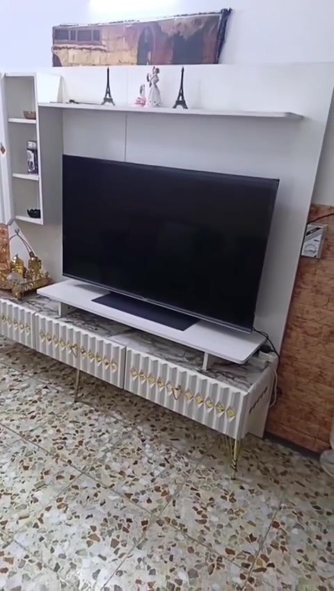 السلام عليكم
ميز ابلازمه جديد جديد ما مستعمل هواي سعره 350
وطبلات جديدات جدا سعره 40
المكان الزعفرانيه


**إذا كنت صاحب هذا الإعلان وتريد حذفه لأي سبب، رجاءا أرسل رسالة إلى الدعم الفني**